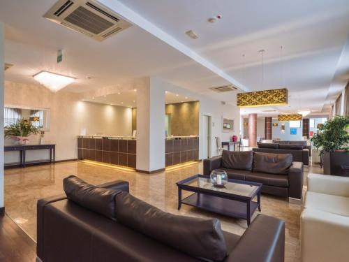 Lobby, Hotel For You in Olbia Lobby, Hotel For You in Olbia