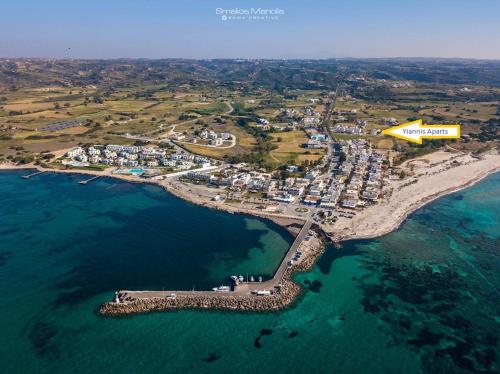 This photo about Yiannis Apartments shared on HyHotel.com