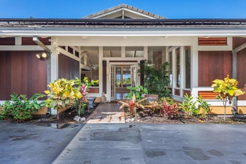 This photo about Keauhou Estates #185 shared on HyHotel.com