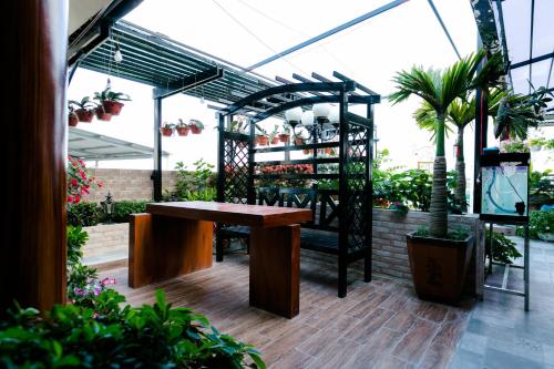 Vườn, King Hotel Quang Ngai in Quảng Ngãi Vườn, King Hotel Quang Ngai in Quảng Ngãi