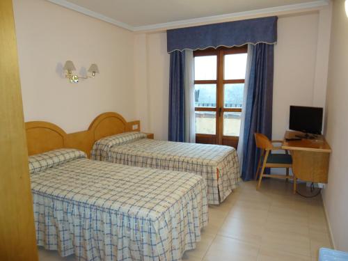 Hotel Silos 2000 in Santo Domingo De Silos Hotel Silos 2000 in Santo Domingo De Silos