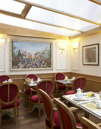 Restaurant, Hotel Gavarni Paris in 16th - Trocadero Restaurant, Hotel Gavarni Paris in 16th - Trocadero