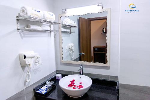 Hai Tien Plaza Hotel in Hai Tien Beach Hai Tien Plaza Hotel in Hai Tien Beach