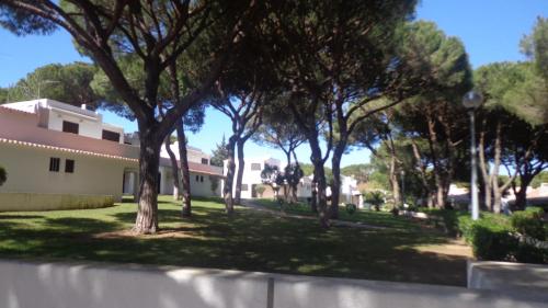 This photo about Acoteias apartment shared on HyHotel.com