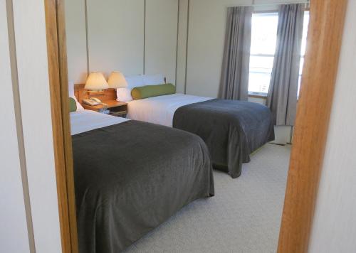 This photo about Triple J Hotel shared on HyHotel.com