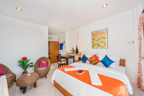 Where to stay in Phuket - best budget hotels in Phuket - Da Bungalows