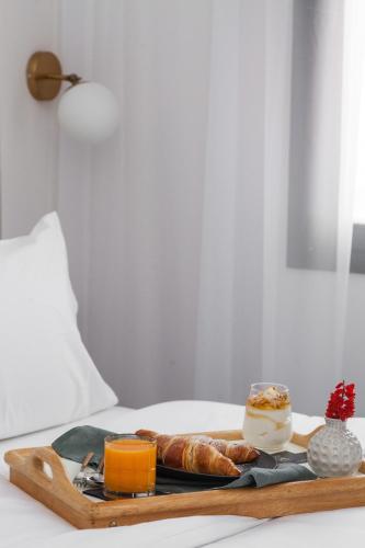 The Mood Luxury Rooms in Thessaloniki The Mood Luxury Rooms in Thessaloniki