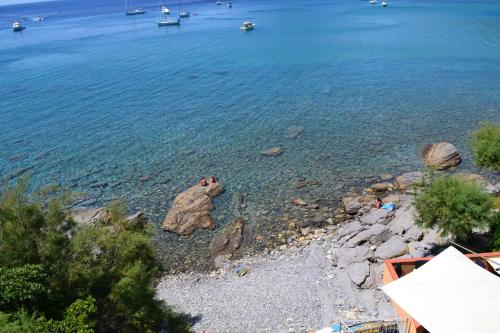 This photo about Hotel Scoglio Bianco shared on HyHotel.com