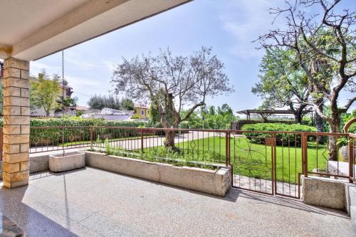 Erkély/terasz, CICI house with apartment in Murine Erkély/terasz, CICI house with apartment in Murine
