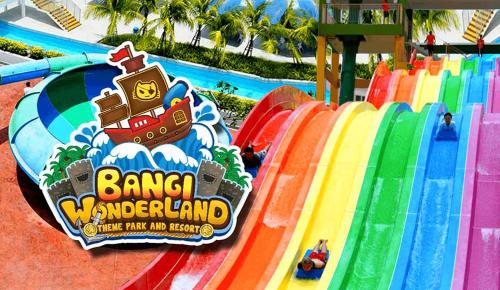 Swimming pool, The Loftplaza Hotel in Bangi Swimming pool, The Loftplaza Hotel in Bangi