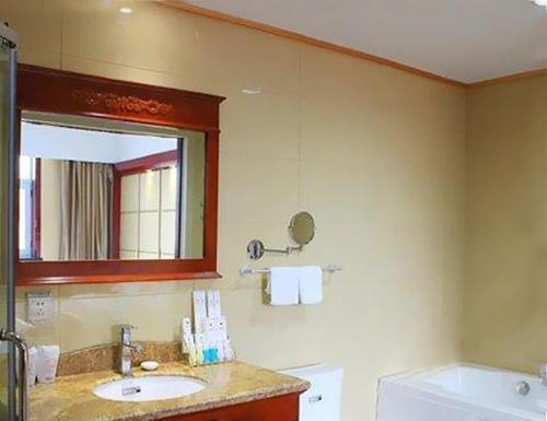 This photo about Wutai Mountain Yuanyuan Hotel shared on HyHotel.com