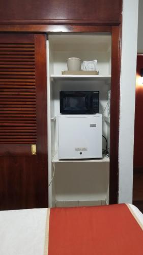 This photo about Altamont West Hotel shared on HyHotel.com