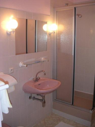 This photo about Hotel Restaurant Ernenwein shared on HyHotel.com