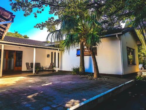 Villa Tropicana - South Africa in Margate Villa Tropicana - South Africa in Margate