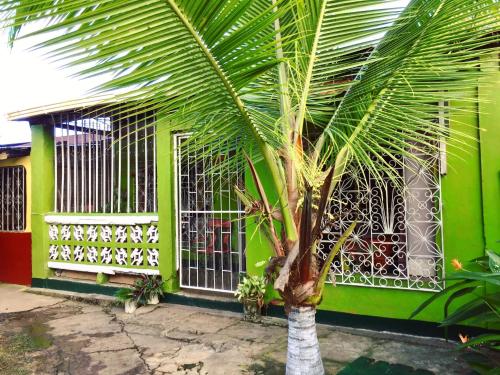 ทางเข้า, Typical House Bluefields in อัตลันติโก ซูร์ ทางเข้า, Typical House Bluefields in อัตลันติโก ซูร์