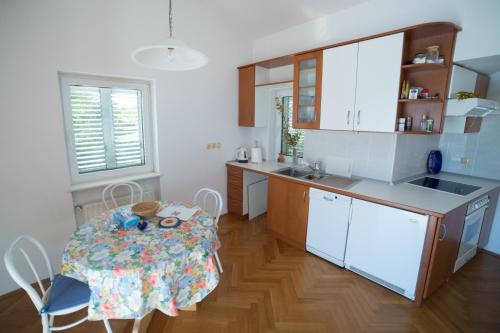 Létesítmények, Paradise with Sea View Apartment in Ankaran Létesítmények, Paradise with Sea View Apartment in Ankaran