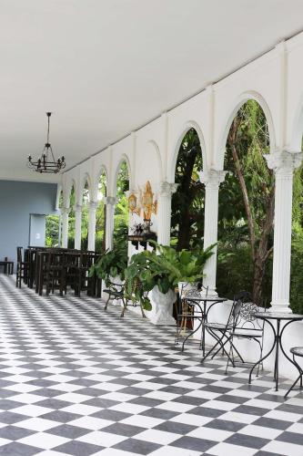 Westgate Residence Hotel in Nonthaburi Westgate Residence Hotel in Nonthaburi