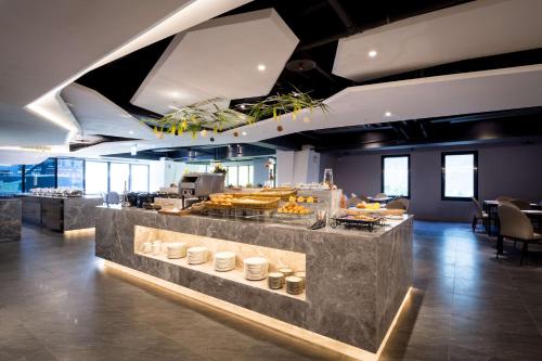 Restaurant, Sun Hao Hotel.Taichung in Nantun District Restaurant, Sun Hao Hotel.Taichung in Nantun District