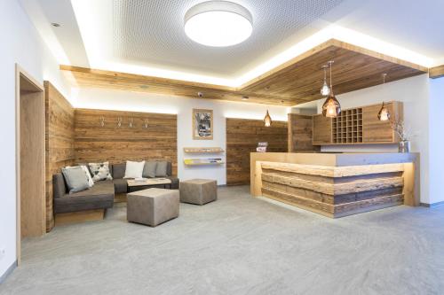 Előcsarnok, OFENTURL alpine living in Flachau Előcsarnok, OFENTURL alpine living in Flachau