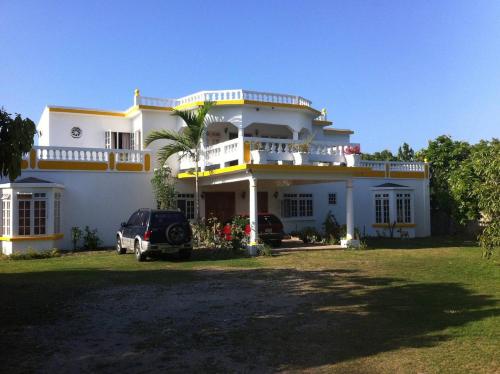 Intrare, Ocean Edge Villa in Boscobel Intrare, Ocean Edge Villa in Boscobel