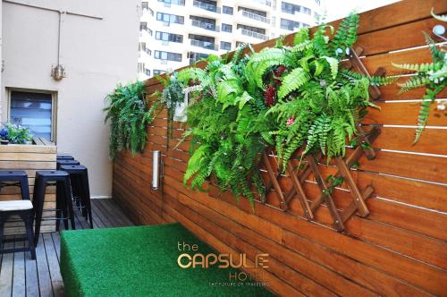Balcony/terrace, The Capsule Hotel in Sydney Balcony/terrace, The Capsule Hotel in Sydney