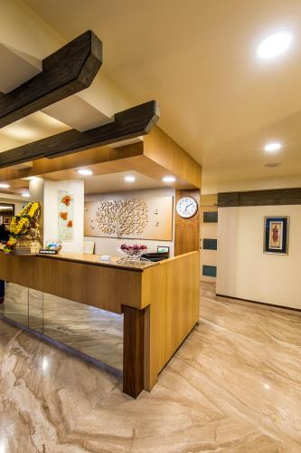Facilities, Park Central Comfort e-suites, Pune near Aga Khan Palace Facilities, Park Central Comfort e-suites, Pune near Aga Khan Palace