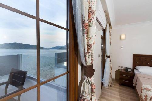 This photo about Reis Beach Otel shared on HyHotel.com