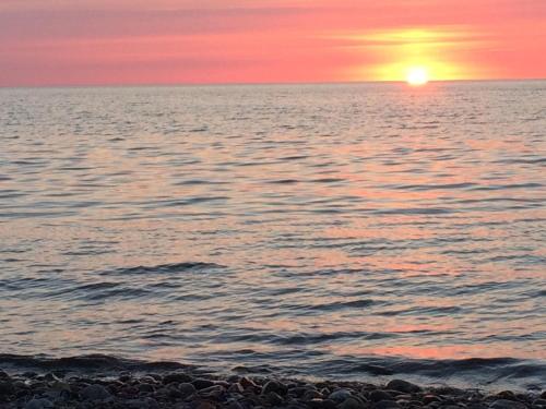 ชายหาด, Pension zum Leuchtturm in บัสทอร์ฟ ชายหาด, Pension zum Leuchtturm in บัสทอร์ฟ