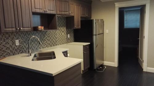 Παροχές, White Rose House in Γουάιτ Ροκ(Βρετανική Κολούμβια) Παροχές, White Rose House in Γουάιτ Ροκ(Βρετανική Κολούμβια)