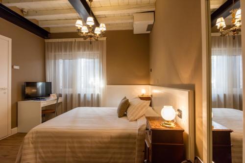 Hotel Bardolino in Bardolino Hotel Bardolino in Bardolino