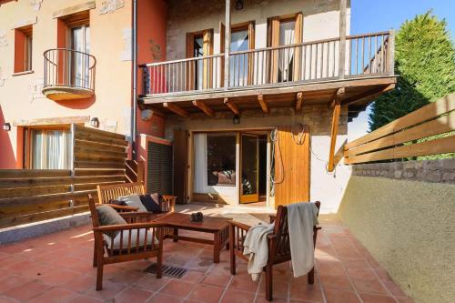 Balcó/terrassa, Apartamento Can Trona 1B Turismo volcanico Vall de Bas in Vall D'En Bas Balcó/terrassa, Apartamento Can Trona 1B Turismo volcanico Vall de Bas in Vall D'En Bas