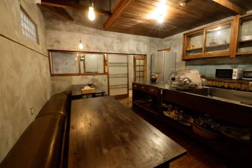 Kitchen, Irori Guest House TENMAKU in Hakone Kitchen, Irori Guest House TENMAKU in Hakone