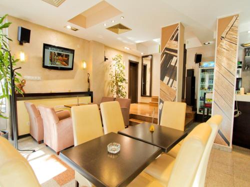 Pub/Lounge, Villa Modena in Kertvaroš Pub/Lounge, Villa Modena in Kertvaroš