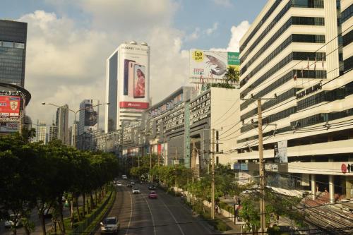 Blissotel Ratchada17