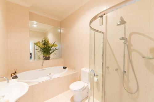 This photo about The Greens of Leura shared on HyHotel.com