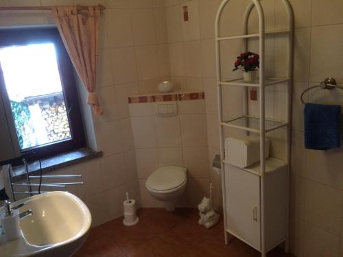 Baie, Ferienwohnung Dietlinde in Bad Blankenburg Baie, Ferienwohnung Dietlinde in Bad Blankenburg