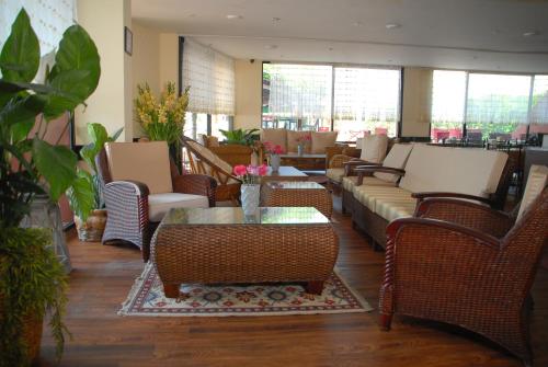 ردهة, فندق صن داي بيتش (Sunday Beach Hotel) in كوساداسي ردهة, فندق صن داي بيتش (Sunday Beach Hotel) in كوساداسي