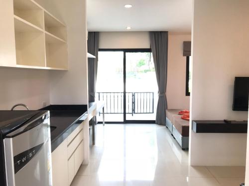 V.O.P. スイート4