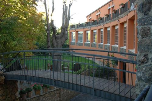 Hotel Rio Piedra, Nuévalos, Zaragoza - HotelesBaratos.com