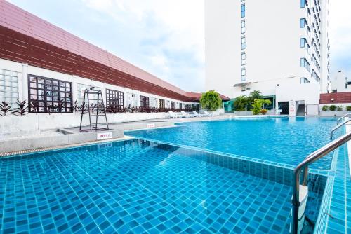 مسبح, Maruay Garden Hotel in Chatuchak مسبح, Maruay Garden Hotel in Chatuchak