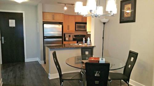 This photo about Pelicanstay at Blue Jays Way shared on HyHotel.com