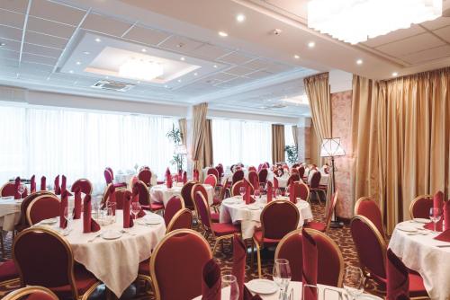 Restaurant, Premier Hotel Rus in Kyiv Restaurant, Premier Hotel Rus in Kyiv