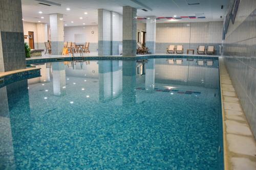 Басейн, TES Flora Apartments in Бороветс Басейн, TES Flora Apartments in Бороветс