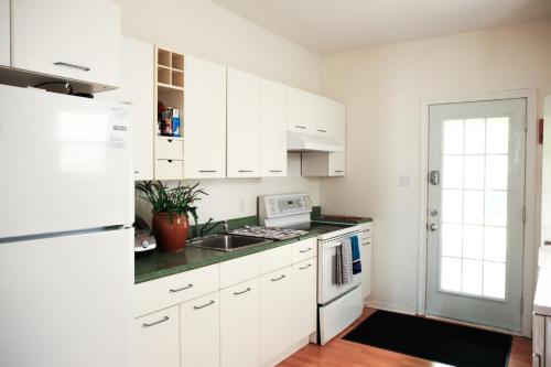 This photo about Le 227 Laurier shared on HyHotel.com