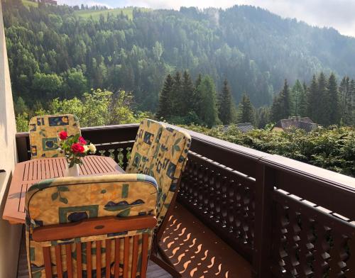 Erkély/terasz, Urlaub im Zirbenland in Obdach Erkély/terasz, Urlaub im Zirbenland in Obdach