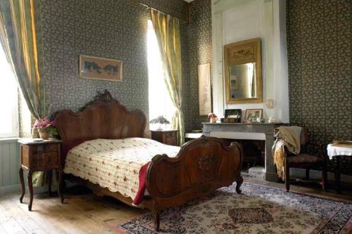 This photo about Chambres d'Hotes du Chateau de Saint Sulpice shared on HyHotel.com