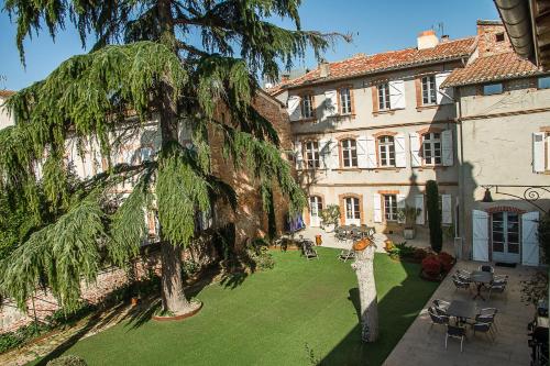 Hôtel Croix de Pastel