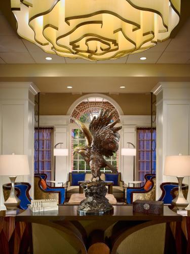 Előcsarnok, The Hotel at Auburn University in Auburn (Alabama) Előcsarnok, The Hotel at Auburn University in Auburn (Alabama)