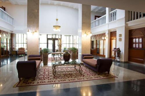 Лоби, Atyrau Dastan Hotel in Атирау Лоби, Atyrau Dastan Hotel in Атирау