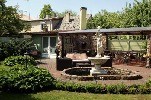 Vila Florena Garden in Palanga Vila Florena Garden in Palanga